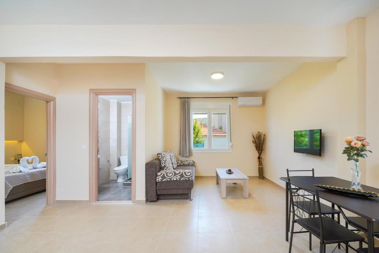 Skála Marión Theodore Apartments מראה חיצוני תמונה