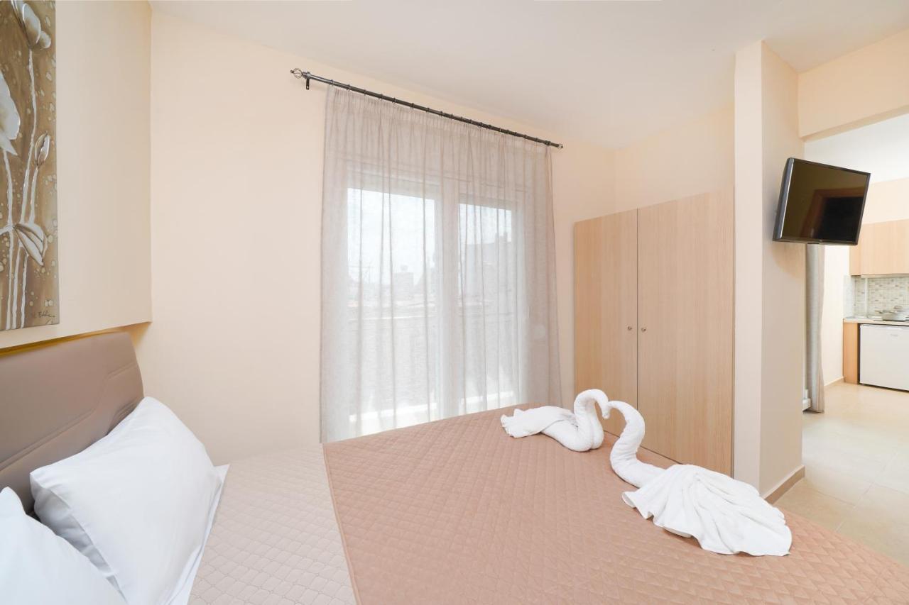 Skála Marión Theodore Apartments מראה חיצוני תמונה
